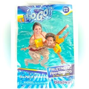 H2OGO! Inflatable Armbands Pool Kids Floaties Baby Armbands Floats Pineapple
